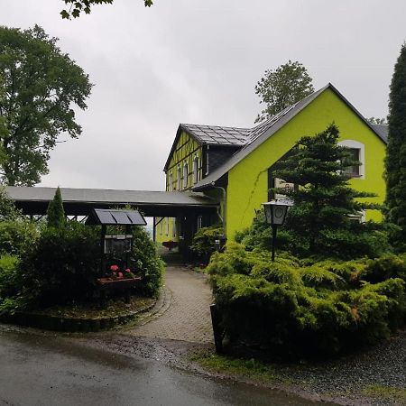 Le Delizie Siciliane Hotel Oelsnitz  Kültér fotó