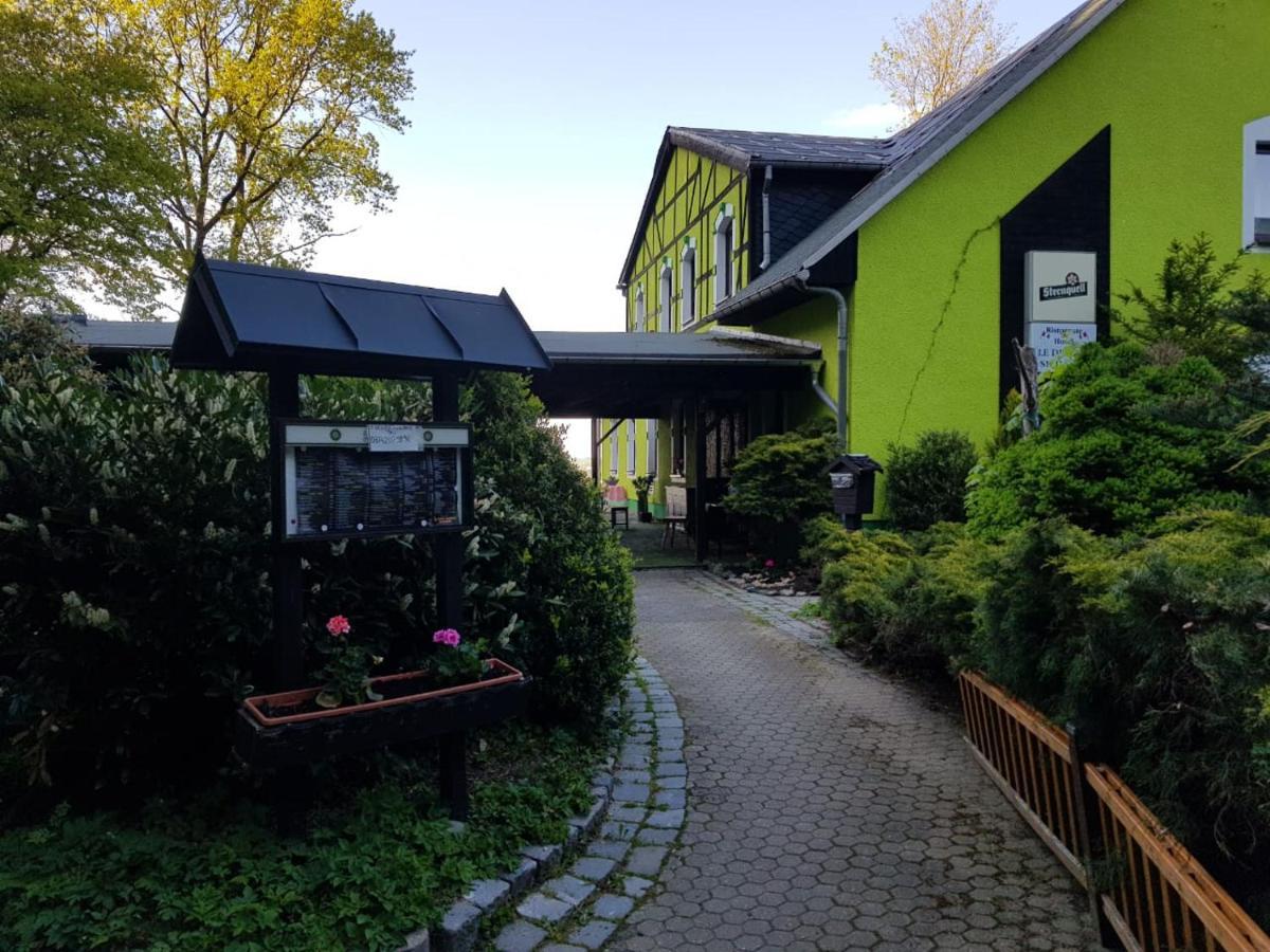 Le Delizie Siciliane Hotel Oelsnitz  Kültér fotó