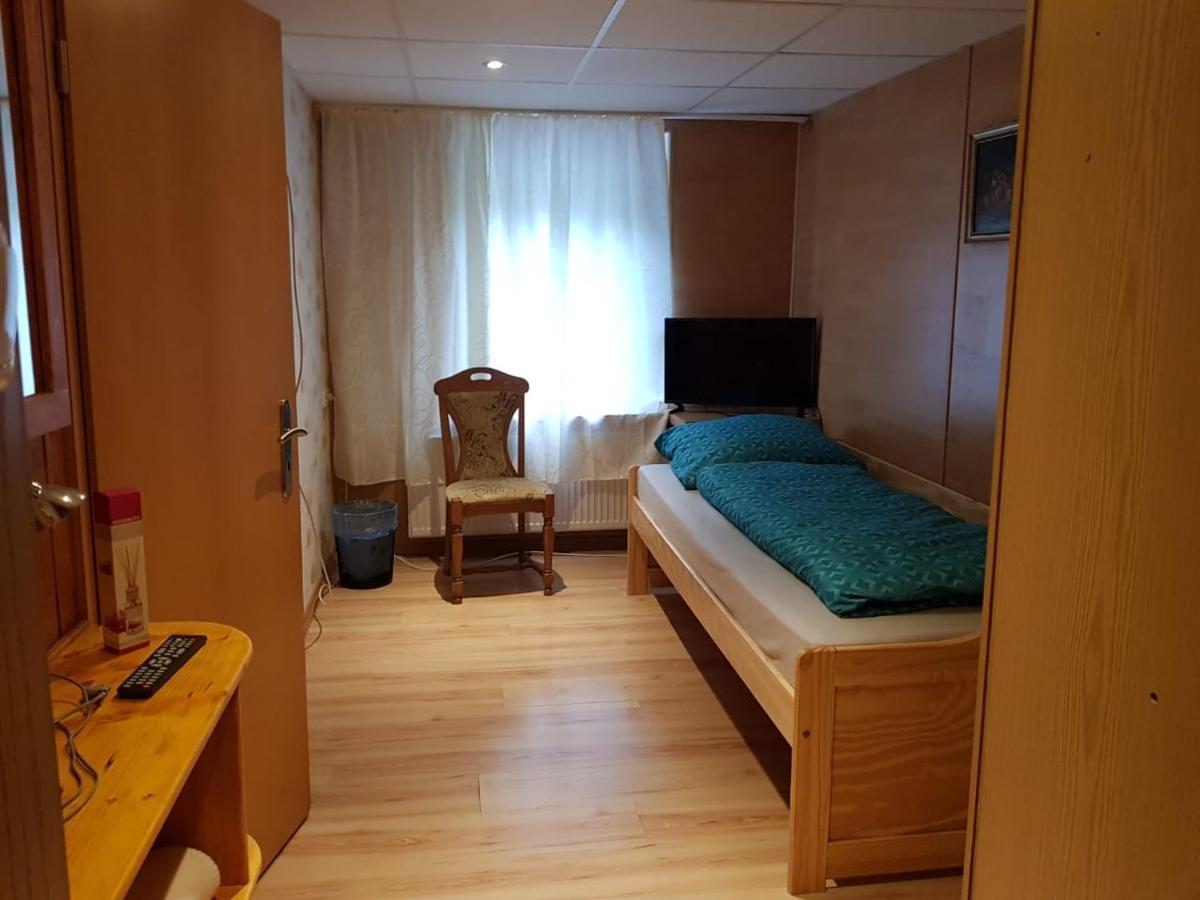 Le Delizie Siciliane Hotel Oelsnitz  Kültér fotó